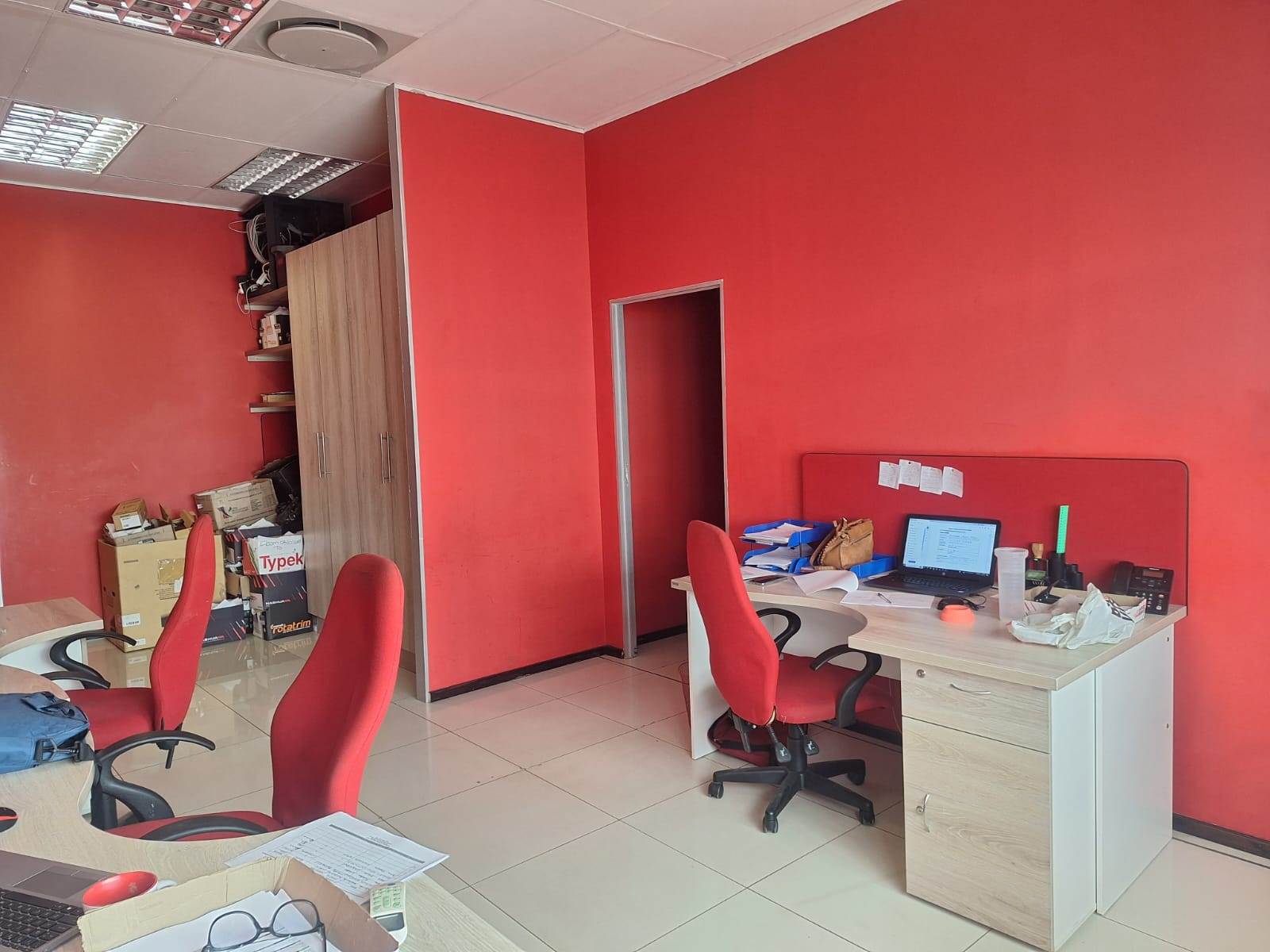 100  m² Commercial space in Nelspruit Central photo number 9