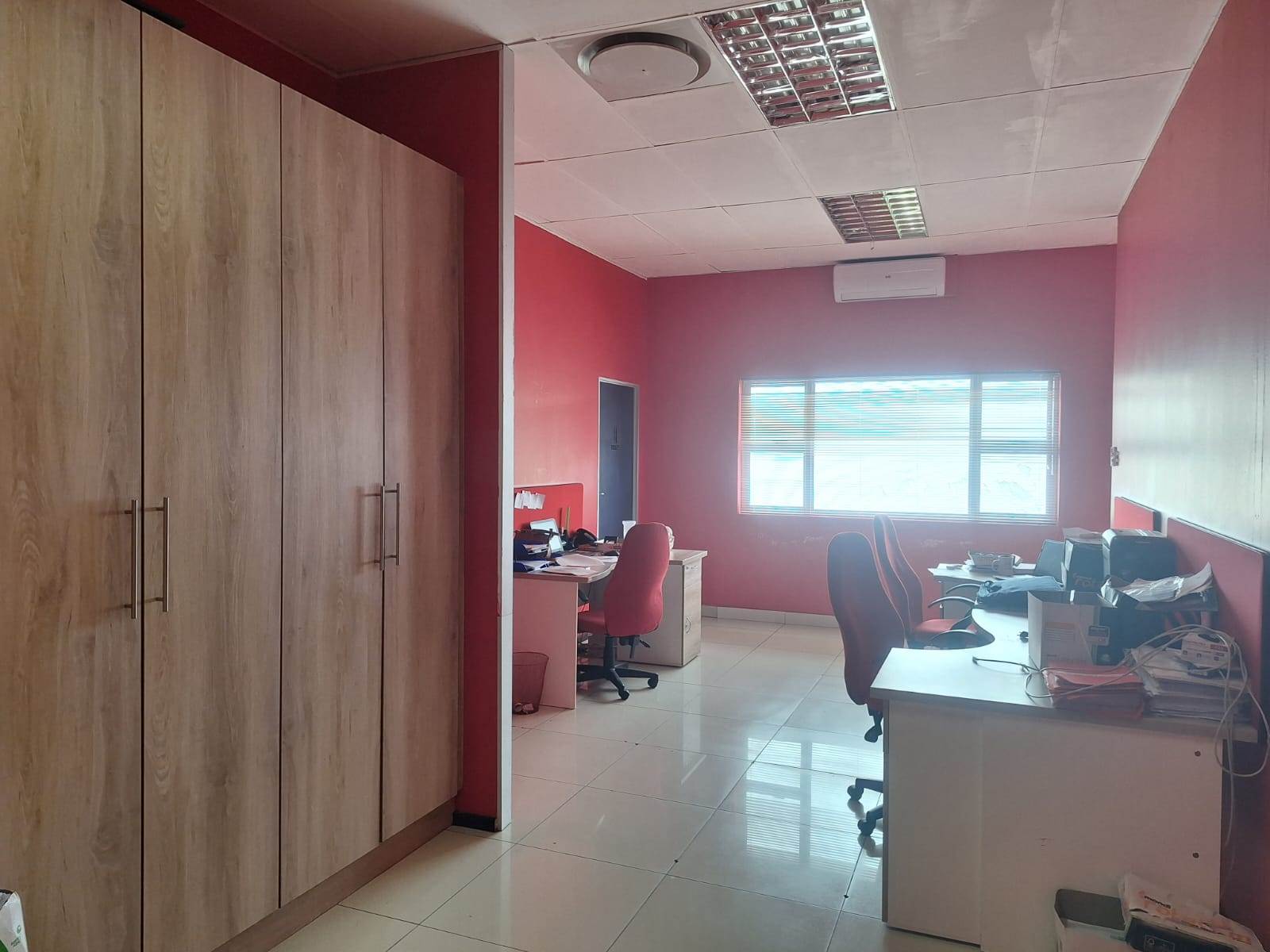 100  m² Commercial space in Nelspruit Central photo number 6