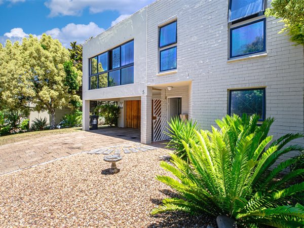 3 Bedroom House 3 Bedroom House