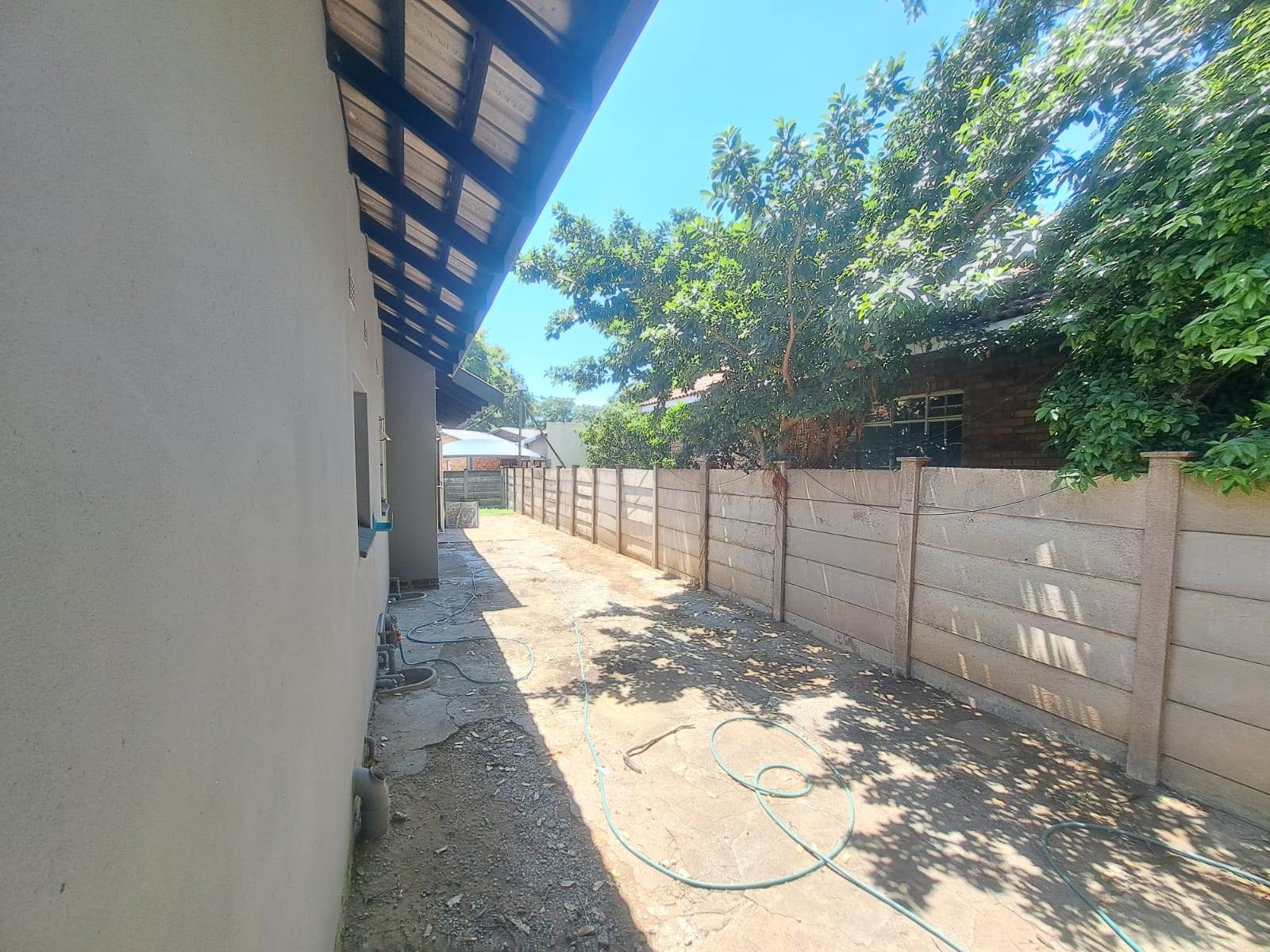 236  m² Commercial space in Rustenburg Central photo number 12