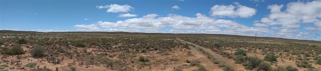 814 ha Land available in Loxton photo number 4