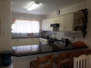 4 Bed Apartment in Uvongo photo number 12