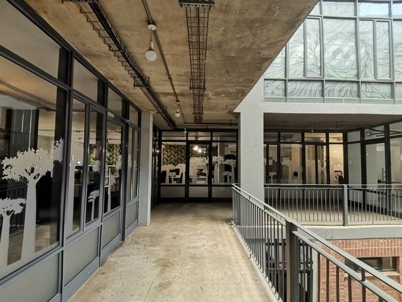281  m² Office Space in Greenside photo number 5