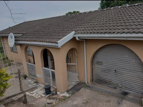 3 Bedroom House 3 Bedroom House