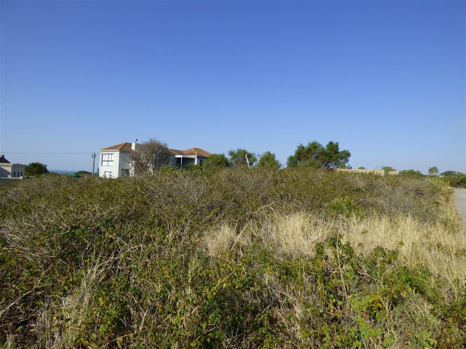 1075 m² Land available in Port Alfred photo number 8