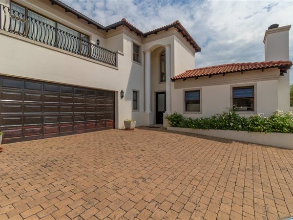 5 Bedroom House 5 Bedroom House