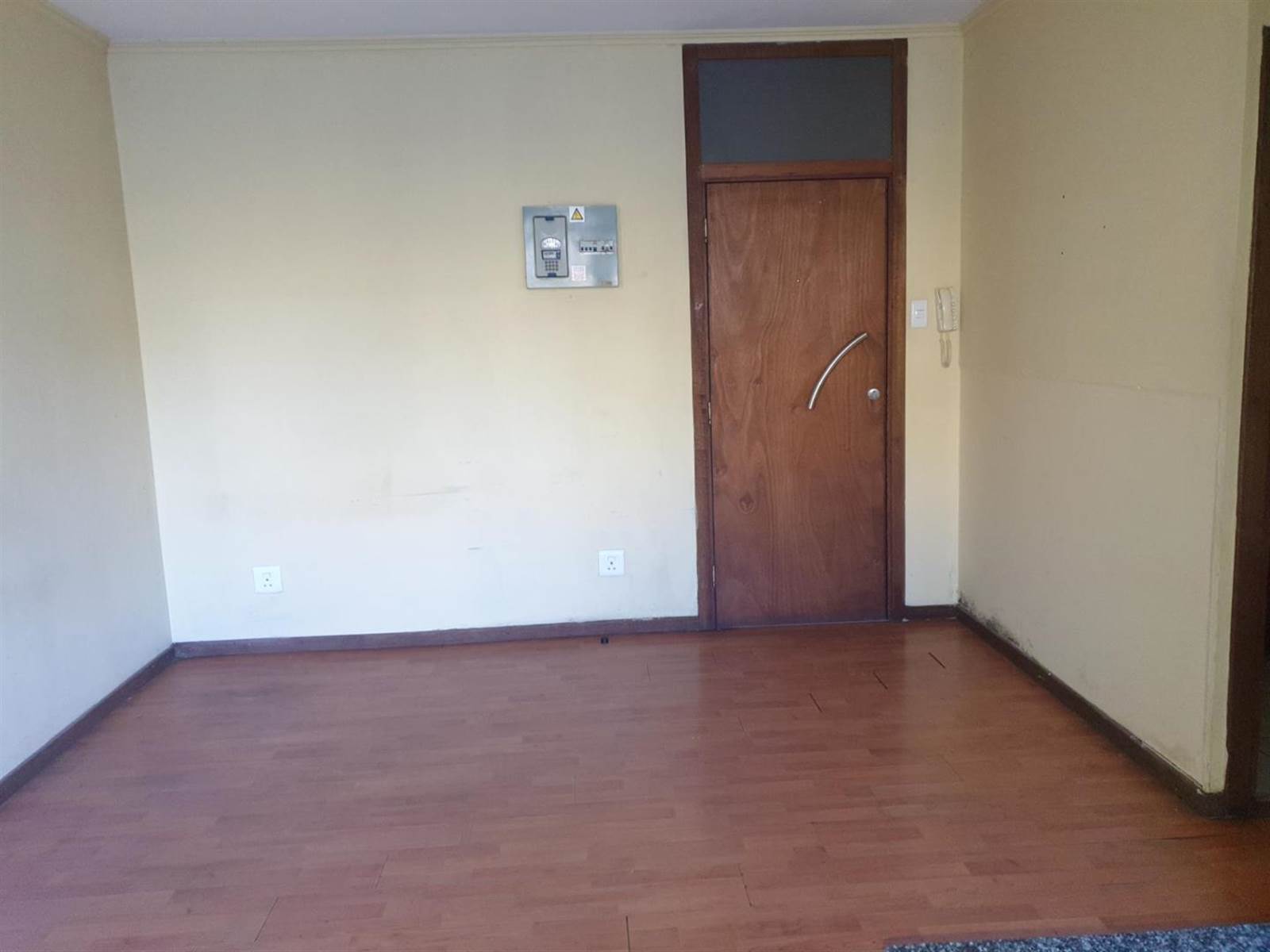 Studio Apartment in Johannesburg Central and CBD photo number 4