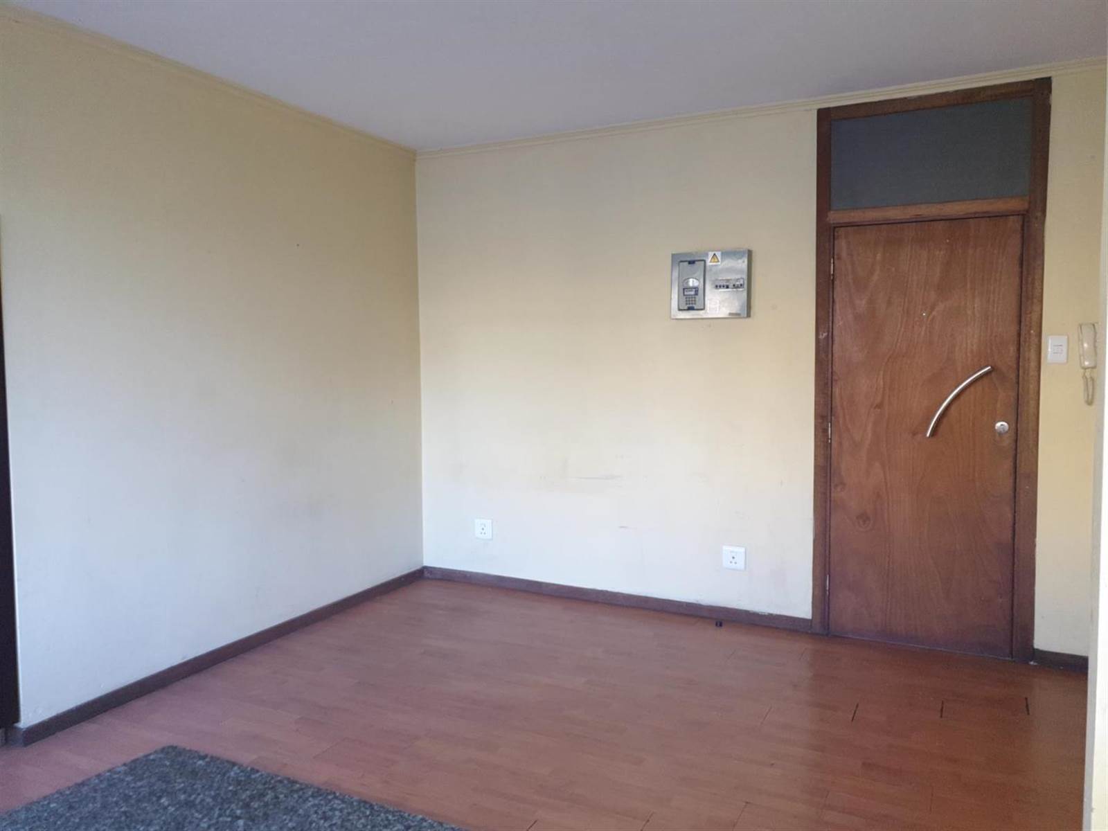 Studio Apartment in Johannesburg Central and CBD photo number 6