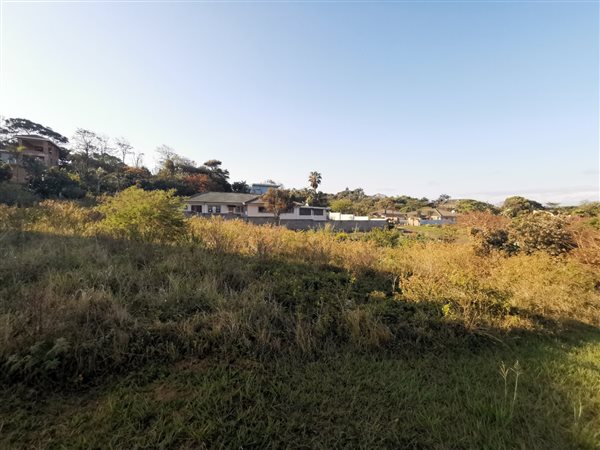 980 m² Land available in Saiccor