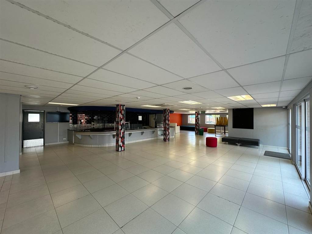 168  m² Commercial space in Ndabeni photo number 5