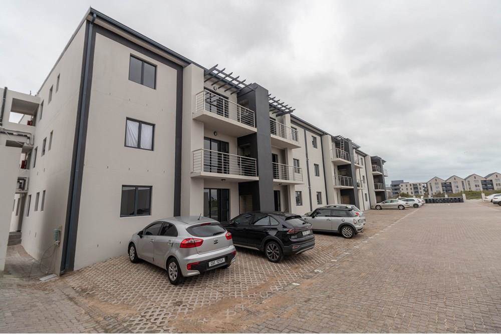 3 Bed Apartment in Parklands East photo number 20