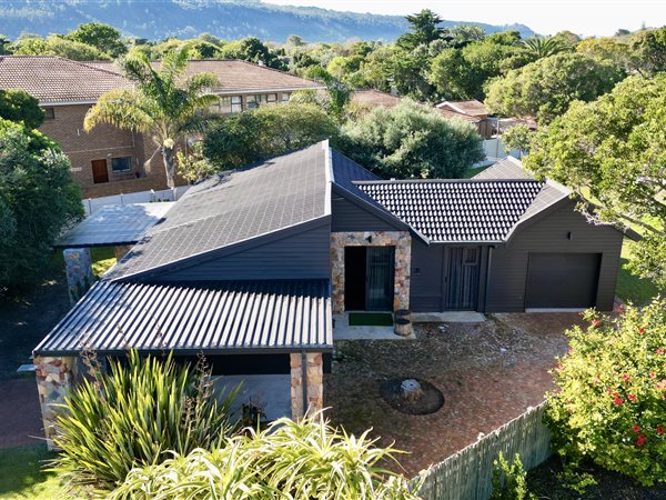 3 Bedroom House 3 Bedroom House