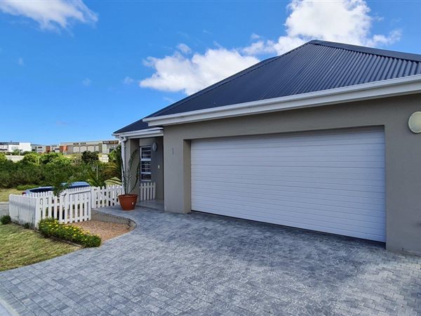 3 Bedroom House 3 Bedroom House