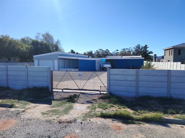 2 Bedroom House 2 Bedroom House