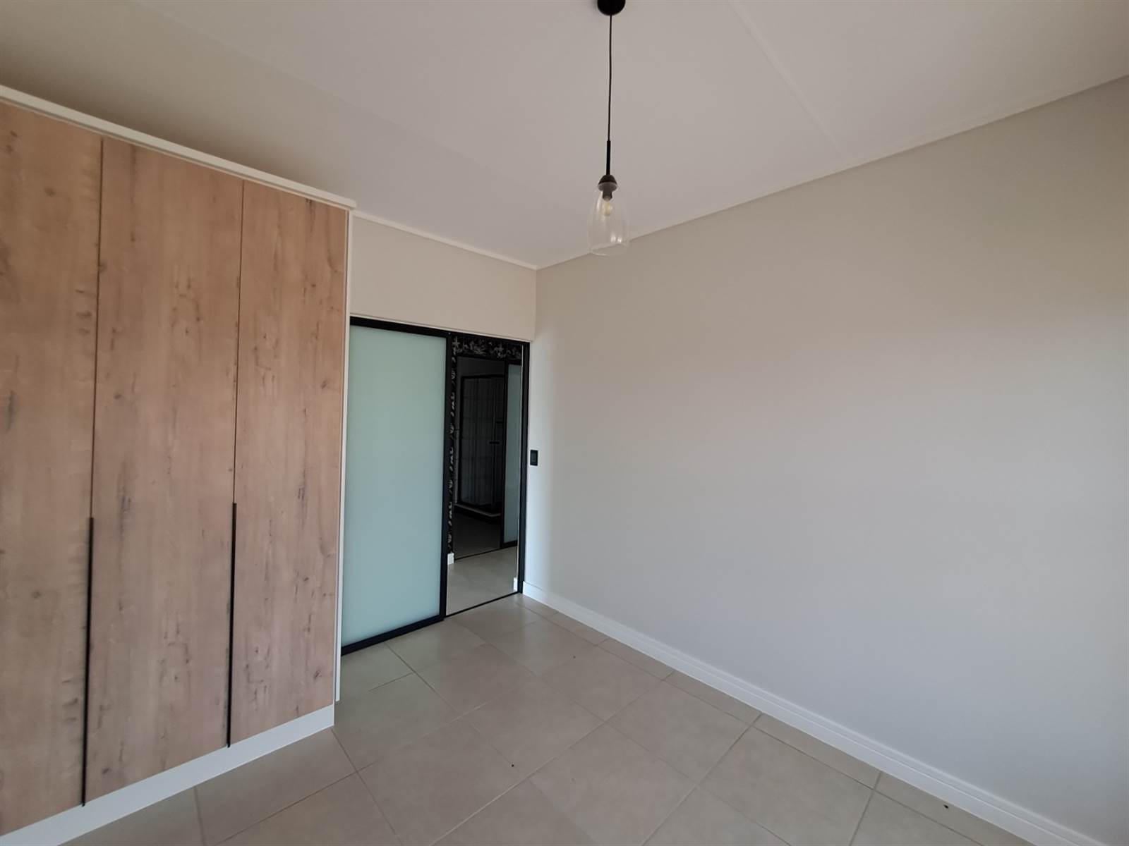 3 Bed Apartment in Mooikloof photo number 10