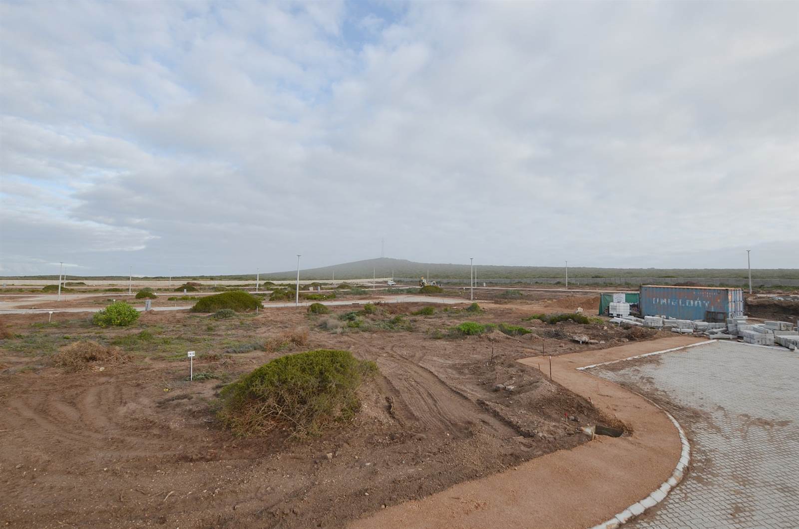 348 m² Land available in Yzerfontein photo number 11