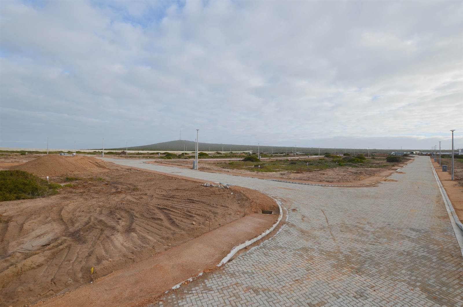 348 m² Land available in Yzerfontein photo number 8