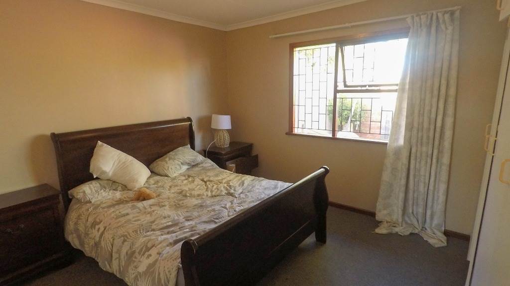 3 Bed Townhouse in Humewood photo number 23
