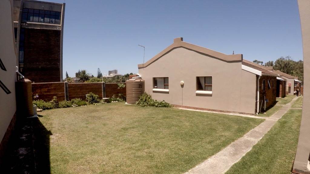 3 Bed Townhouse in Humewood photo number 17