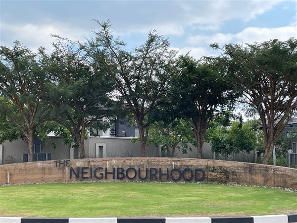 972 m² Land available in Linksfield