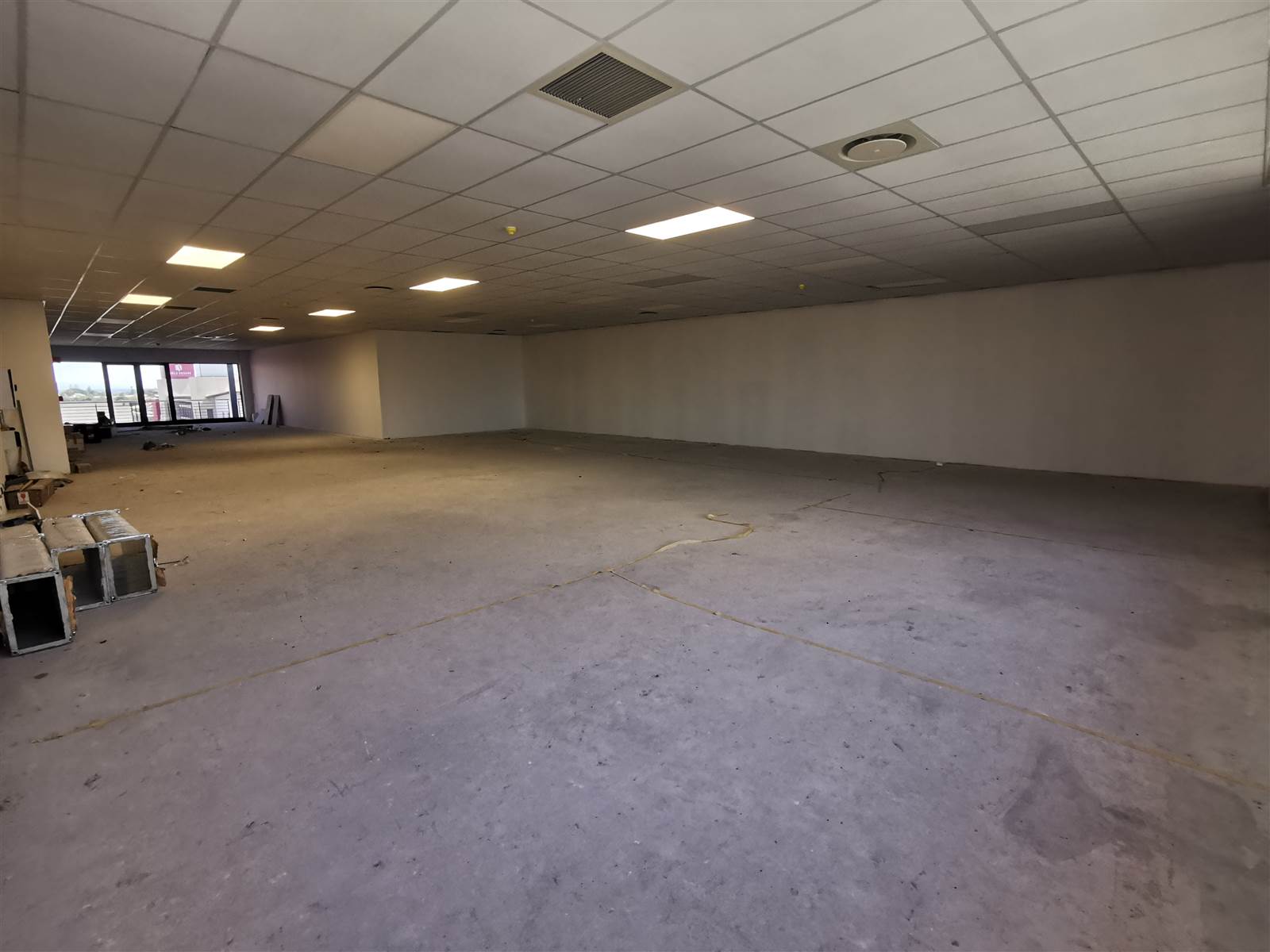 353  m² Commercial space in Sanddrift photo number 5