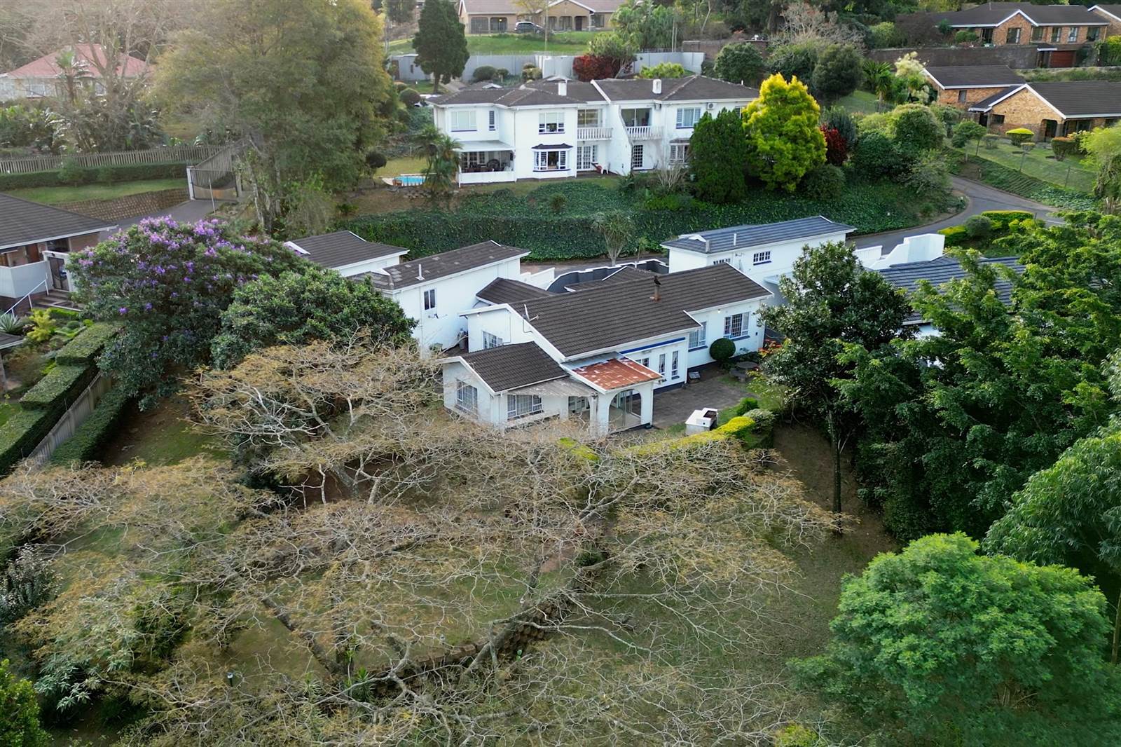 4 Bed Townhouse in Kloof photo number 1