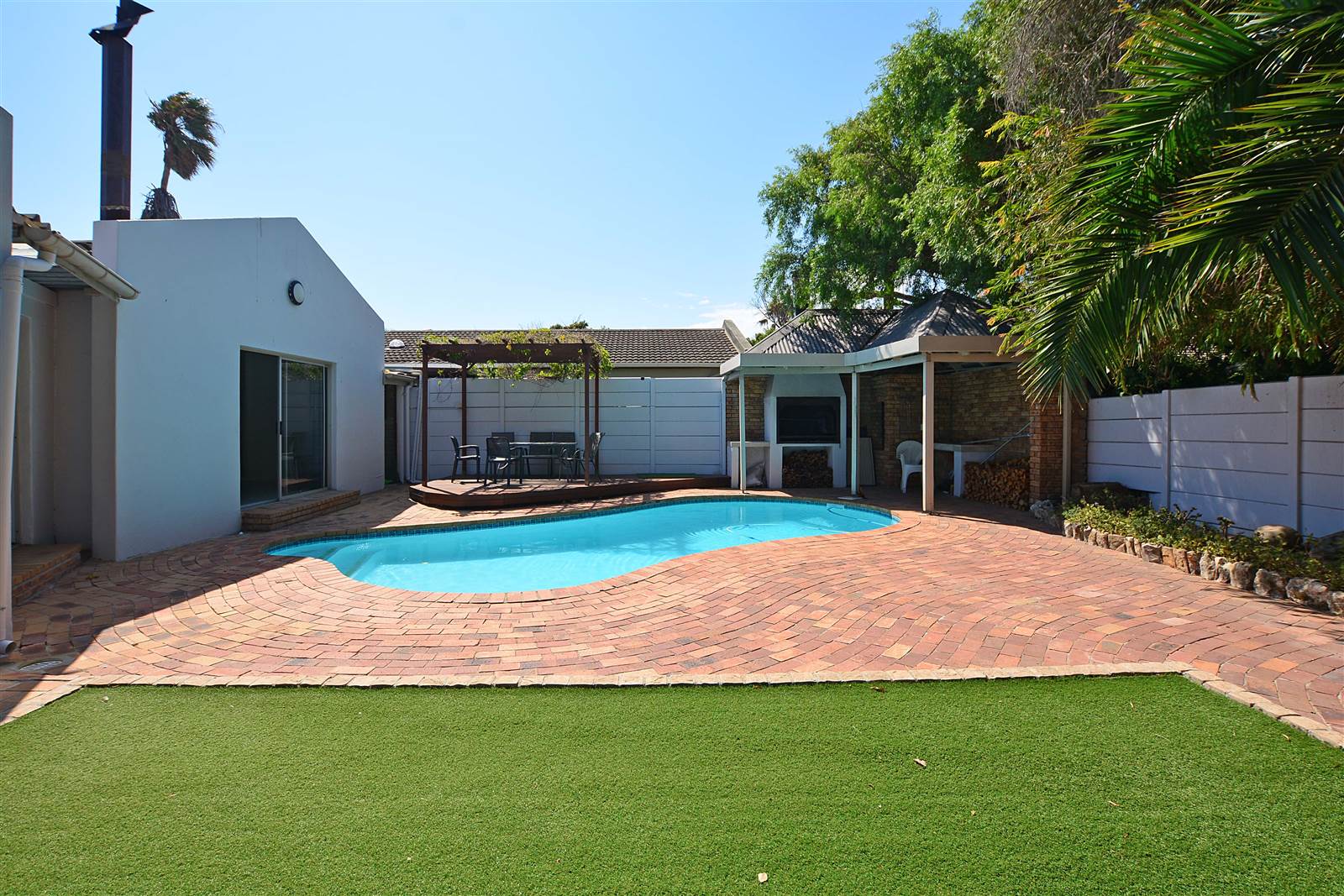 3 Bed House in Blouberg Rise photo number 22