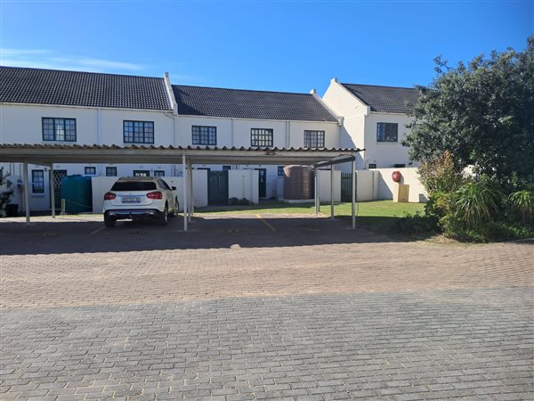 2 Bedroom Duplex 2 Bedroom Duplex