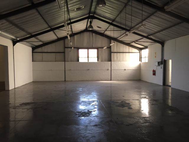 840  m² Industrial space in Ndabeni photo number 2