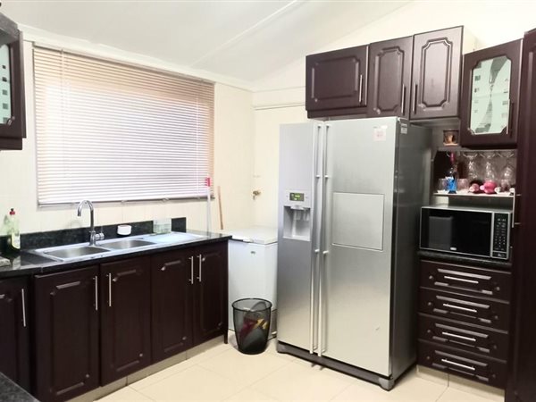 2 Bed Apartment