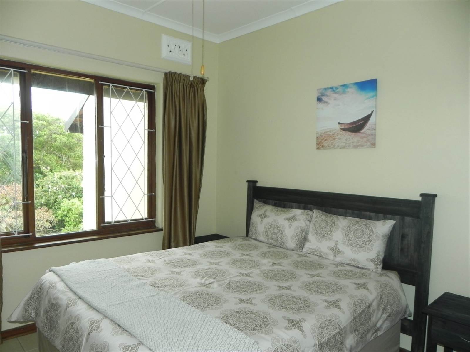 2 Bed Flat in Shelly Beach photo number 10