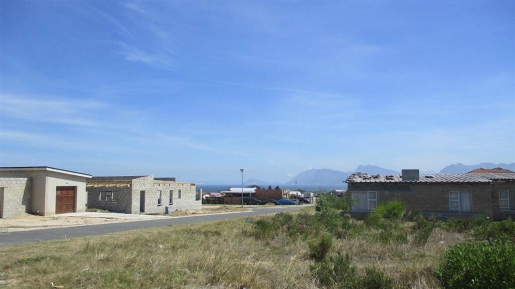 360 m² Land available in Hawston photo number 4