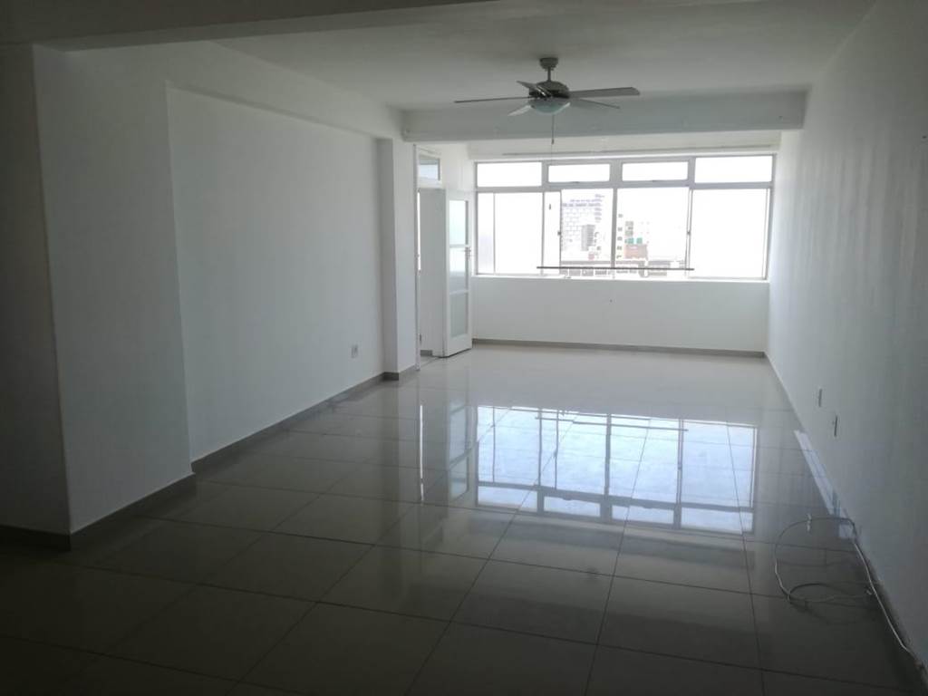 2 Bed Apartment in Beachfront photo number 8