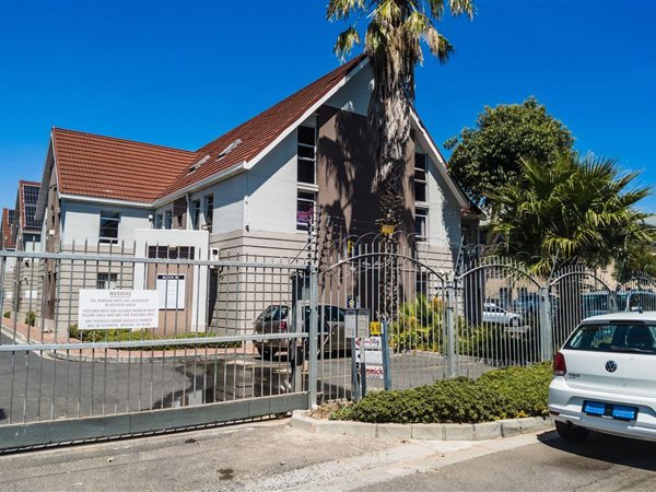 214 m² Commercial space 214 m² Commercial space