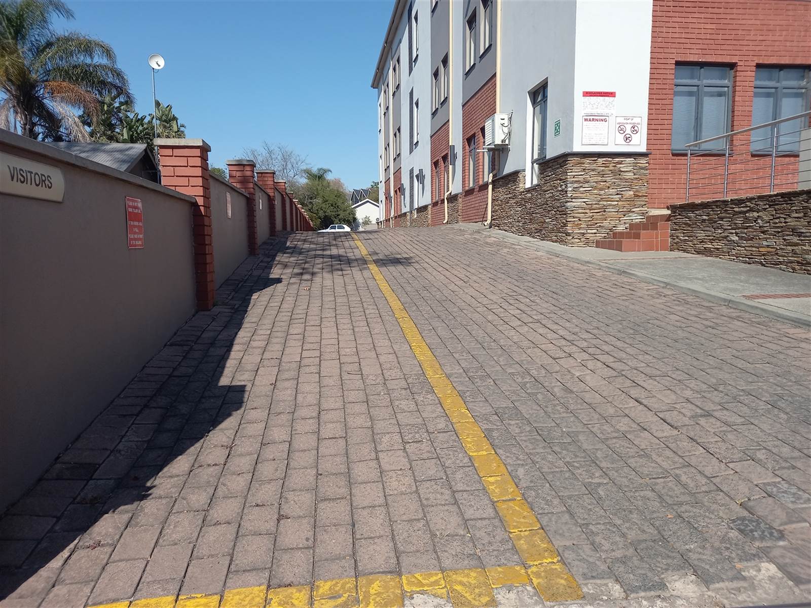 1225  m² Commercial space in Rustenburg Central photo number 8