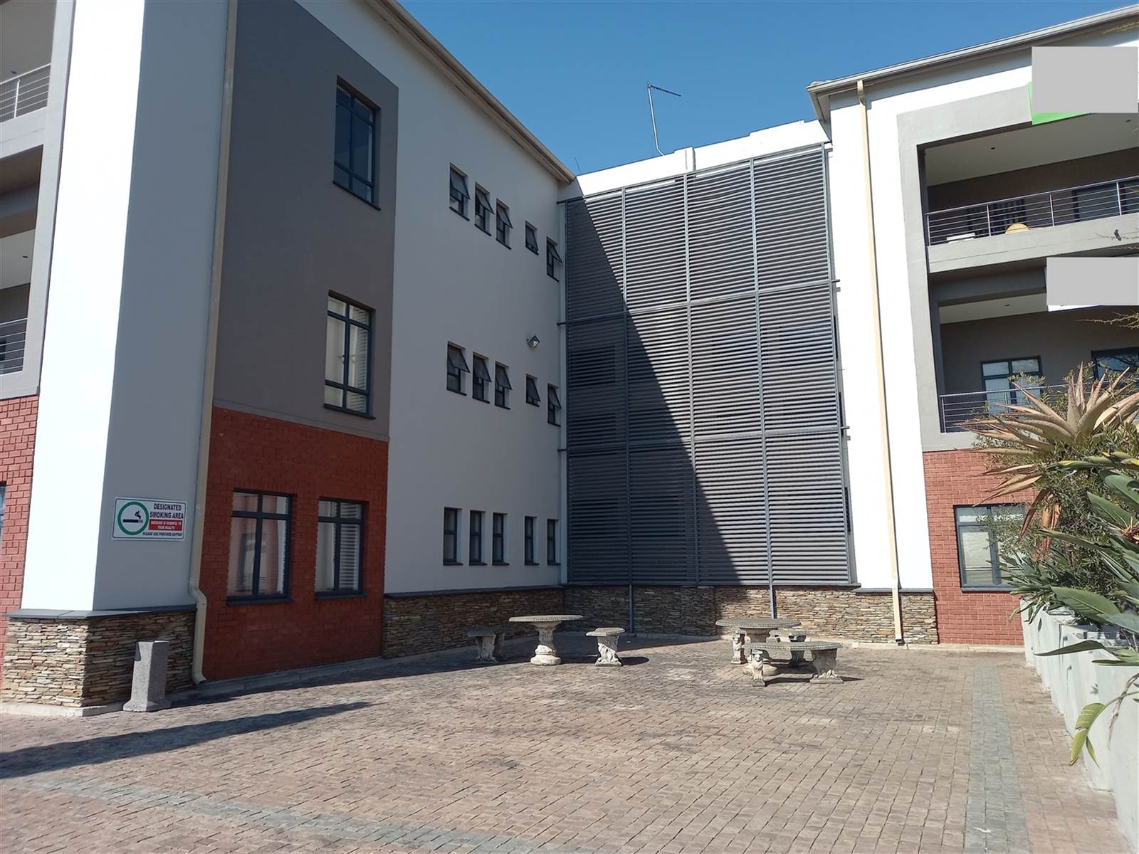 1225  m² Commercial space in Rustenburg Central photo number 2