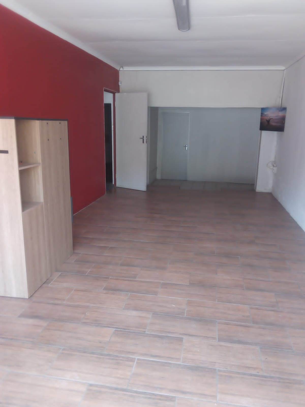 4 Bed House in Risidale photo number 23