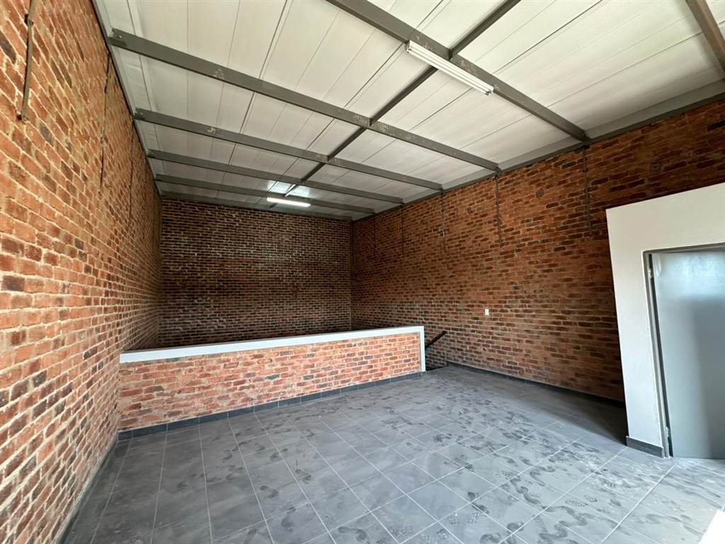 123  m² Industrial space in Clayville photo number 16