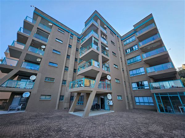 3 Bed Apartment