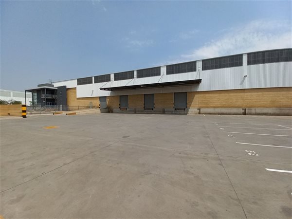 4623  m² Industrial space