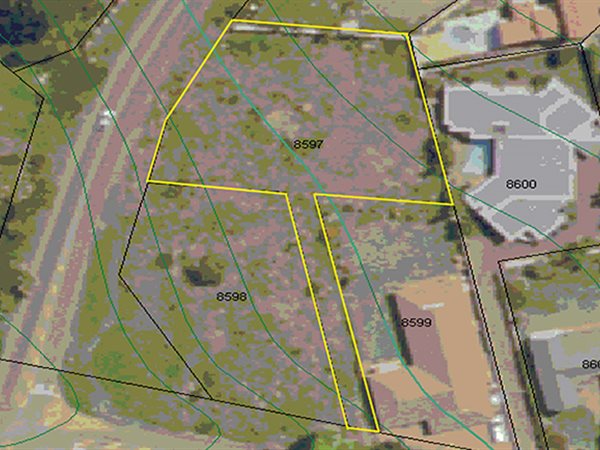 1533 m² Land available in Hunters Estate