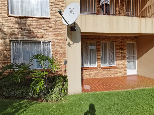 2 Bedroom Townhouse 2 Bedroom Townhouse