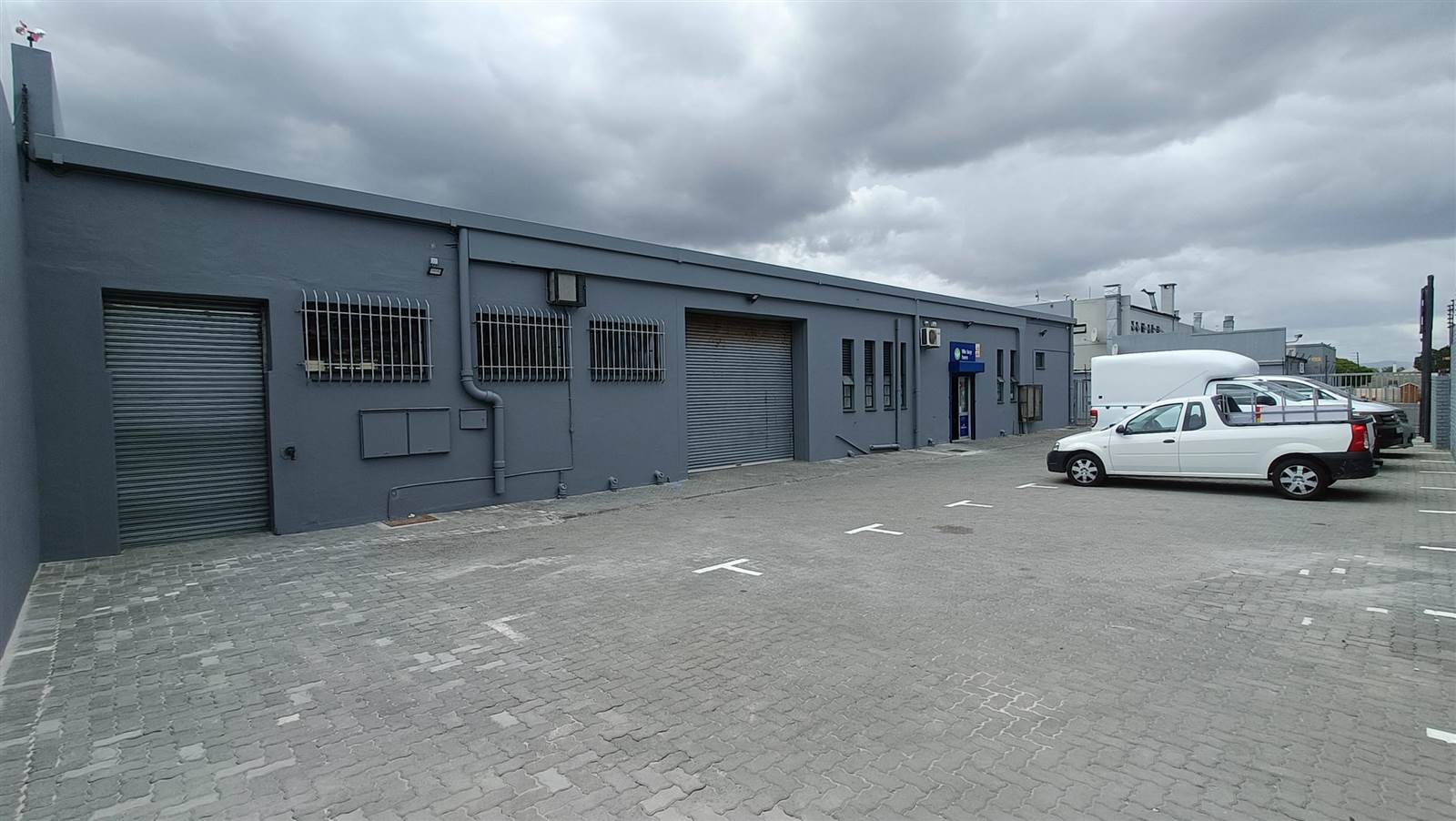 301  m² Commercial space in Milnerton Central photo number 18