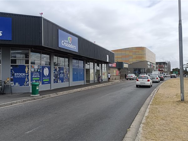 301  m² Commercial space in Milnerton Central
