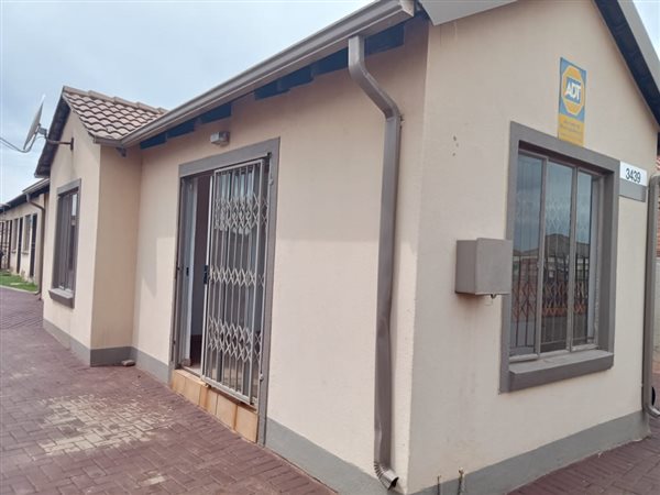3 Bedroom House 3 Bedroom House