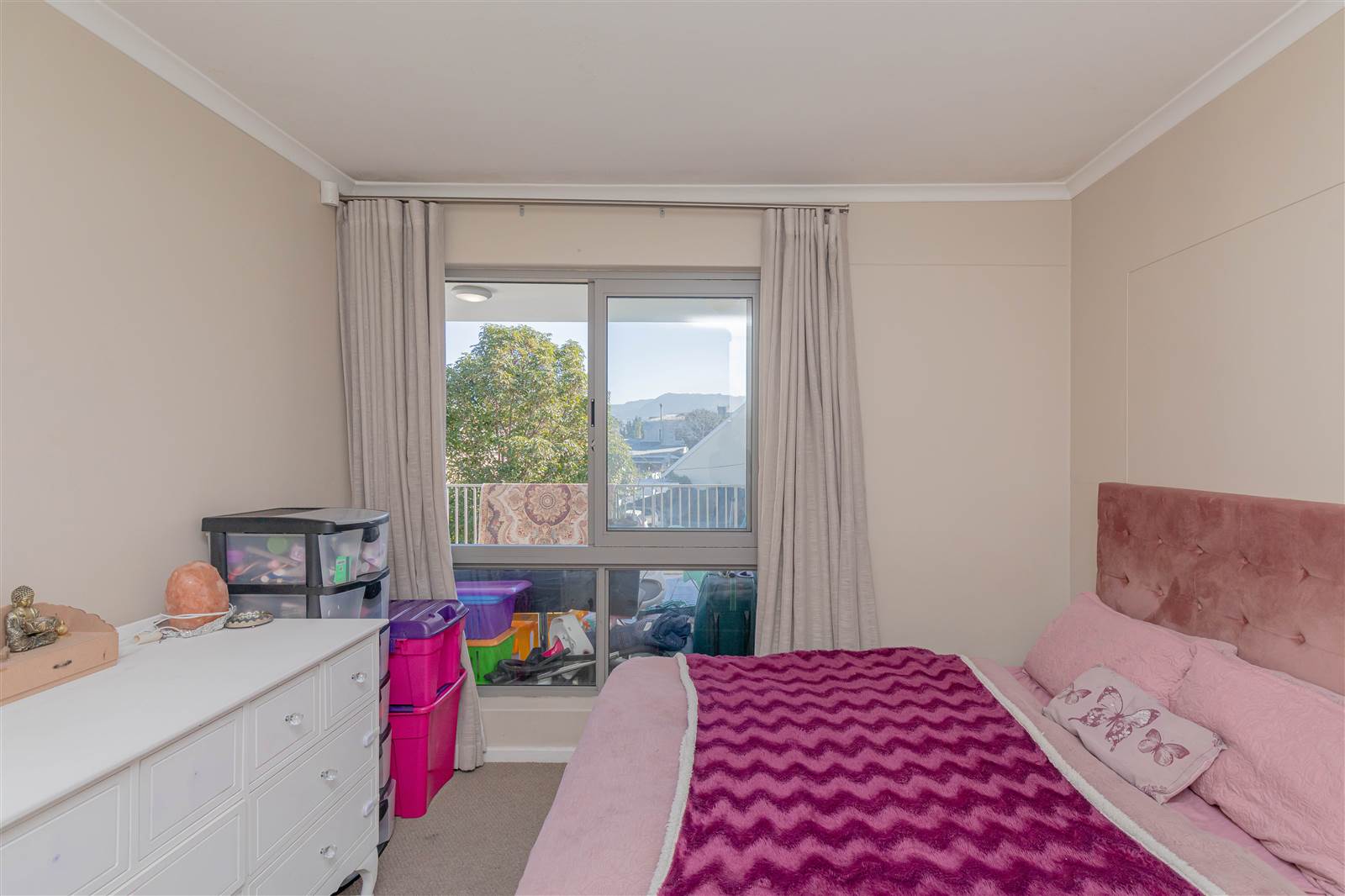 2 Bed Apartment in Wynberg Upper photo number 4