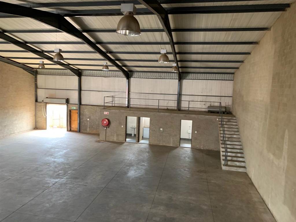 473  m² Industrial space in Rosslyn photo number 13