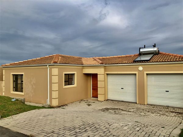 3 Bedroom House 3 Bedroom House