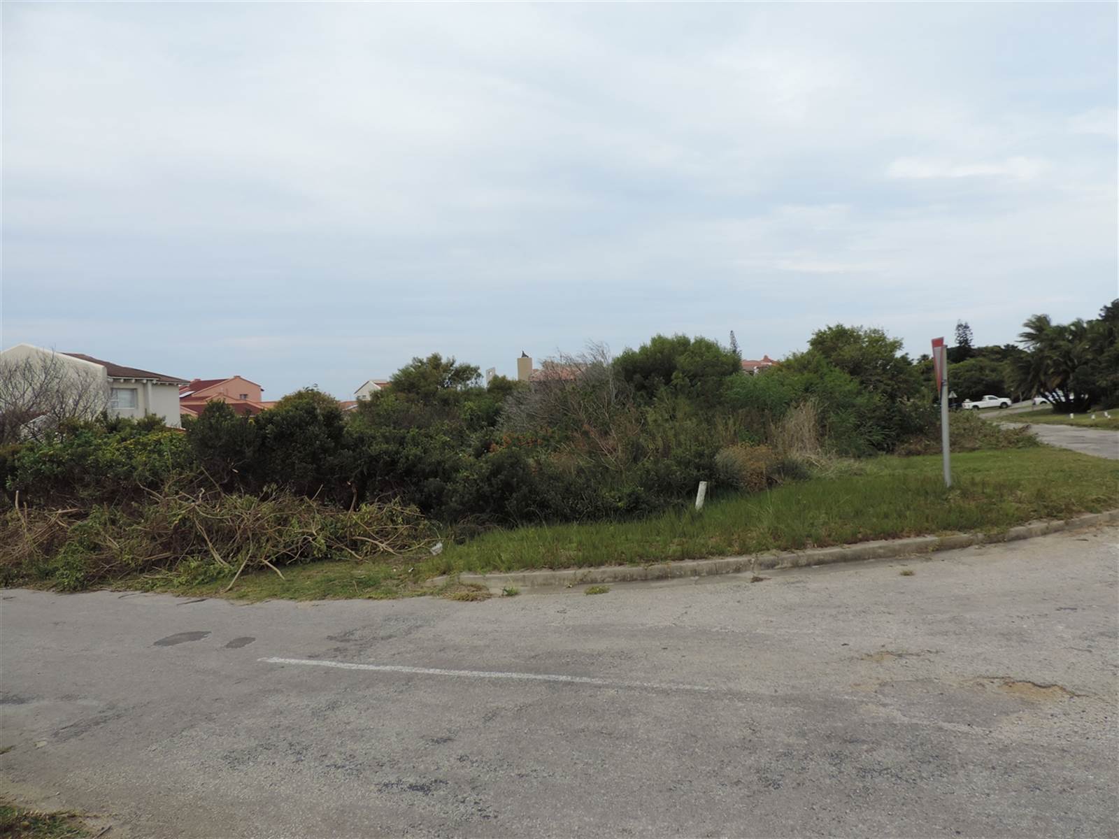 835 m² Land available in Santareme photo number 4