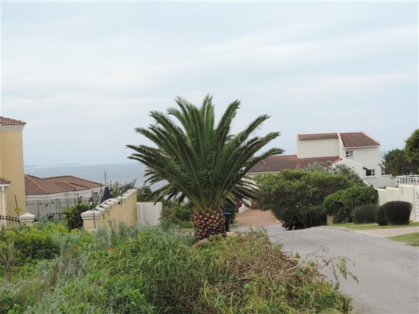 835 m² Land available in Santareme